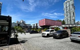 Nomada Container Hotel Panama City
